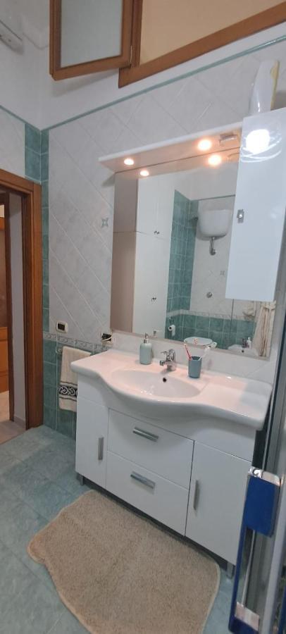 Mendozza House Apartment เนเปิลส์ ภายนอก รูปภาพ